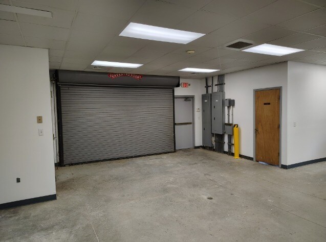 More Photos Of 250 Dominion Dr, Morrisville Office For Sale