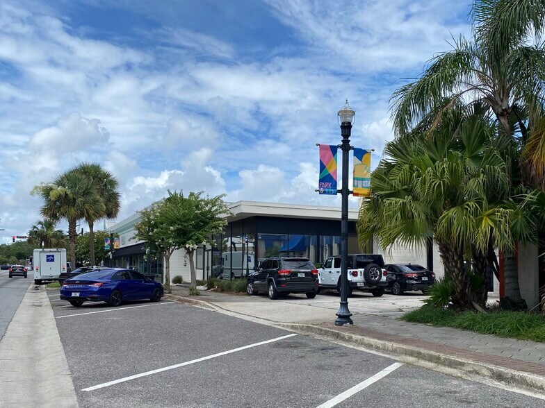 More Photos Of 2651 Park St, Jacksonville Office For Sale