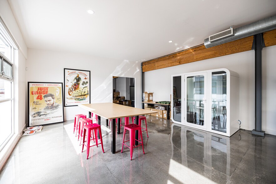 More Photos Of 201 Arena St, El Segundo Office For Lease
