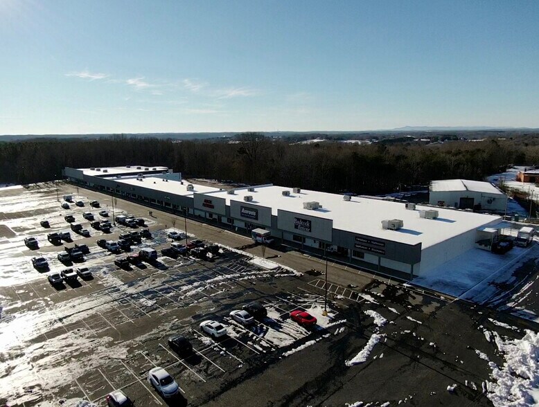 More Photos Of 1569 N Aspen St, Lincolnton Unknown For Lease