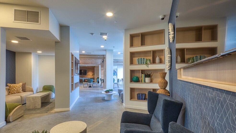 More Photos Of 225 W Olney Rd, Norfolk Apartments For Sale