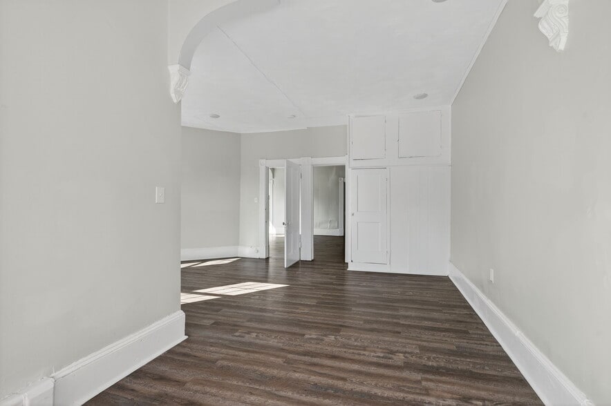 More Photos Of 406 S Armistead Ave, Hampton Apartments For Sale