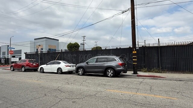 More Photos Of 6348 Wilmington Ave, Los Angeles Land For Lease