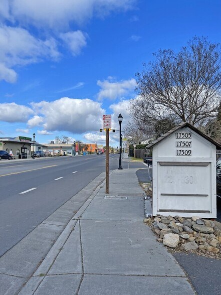 More Photos Of 17505 Sonoma Hwy, Sonoma Apartments For Sale