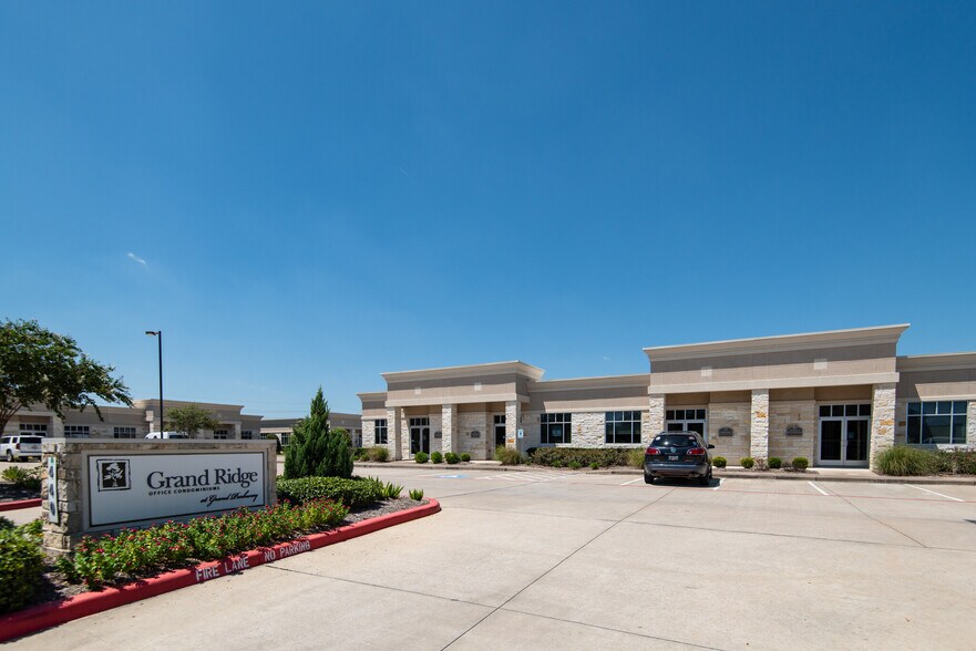 More Photos Of 440 Cobia Dr, Katy Office For Lease