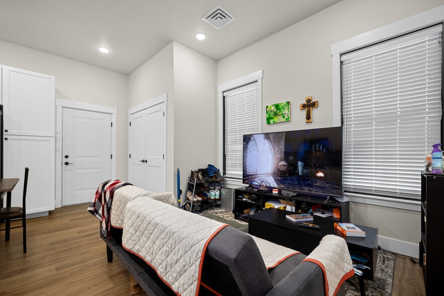 More Photos Of 1625 Annafeld Pky E, Billings Apartments For Sale