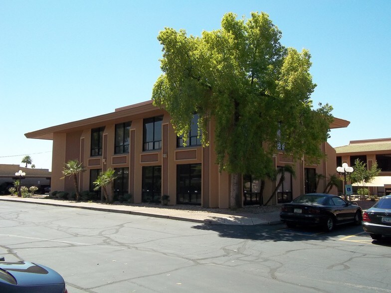 More Photos Of 2720 E Thomas Rd, Phoenix Office For Lease