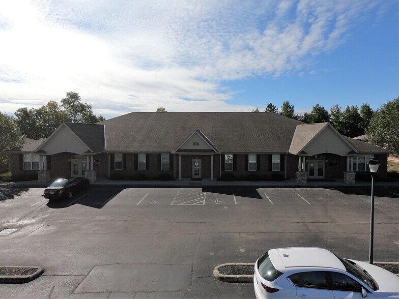 More Photos Of 8231 Cornell Rd, Cincinnati Medical For Sale