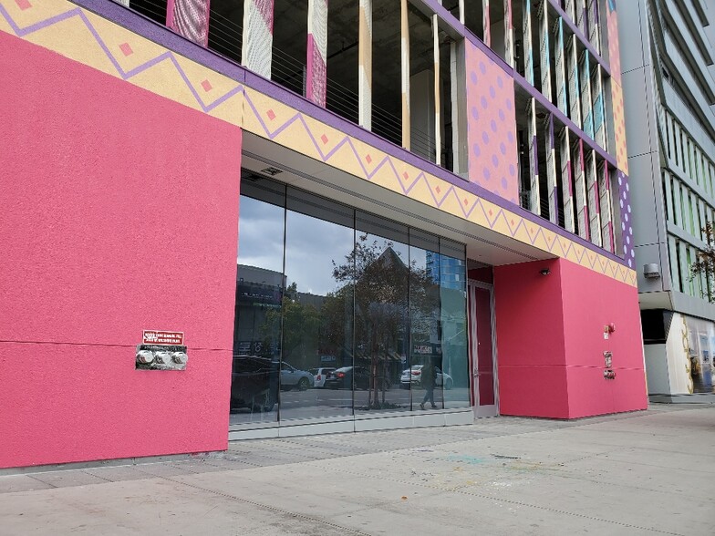 Primary Photo Of 3033 Wilshire Blvd, Los Angeles Apartments For Lease