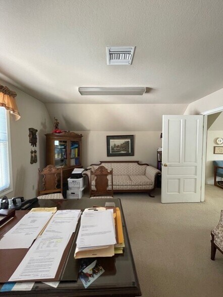 More Photos Of 714 N Spurgeon St, Santa Ana Office For Lease