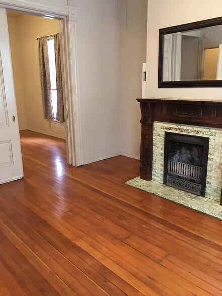 More Photos Of 1905 10th St, Sacramento Apartments For Sale