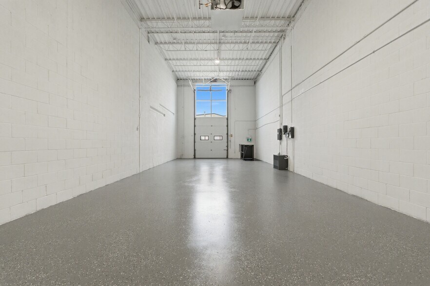 More Photos Of 397 Humberline Dr, Toronto Warehouse For Sale