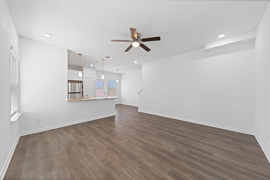 More Photos Of 6010 Shashi Place, San Antonio Apartments For Sale