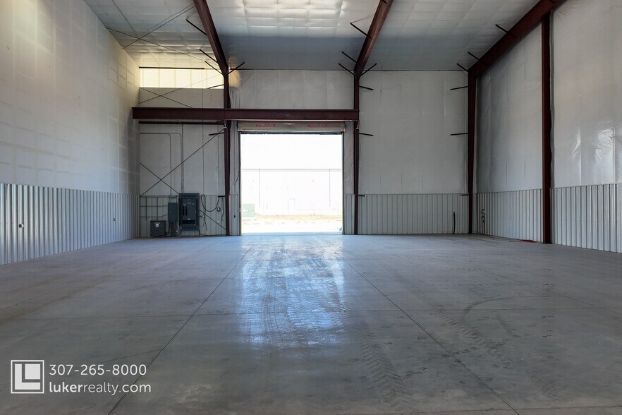 More Photos Of 6214 Tonkawa Trl, Bar Nunn Warehouse For Sale