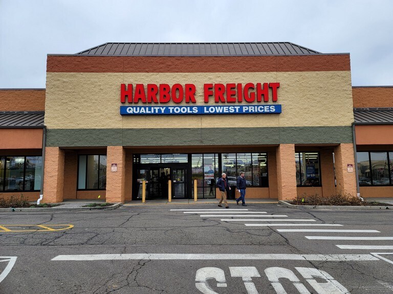 More Photos Of 11711 Princeton Pike, Cincinnati Unknown For Lease