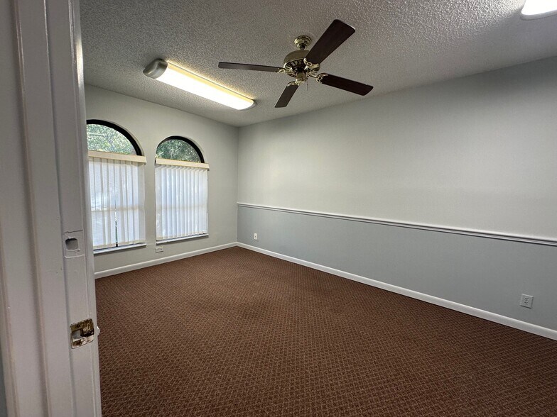 More Photos Of 6971 N Federal Hwy, Boca Raton Loft Creative Space For Sale