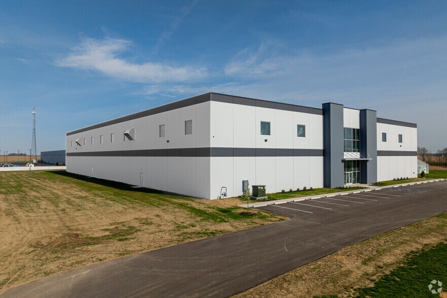 More Photos Of 239 N Heartland Dr, Delphi Warehouse For Sale