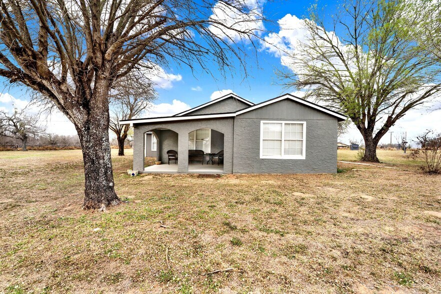 More Photos Of 285 San Antonio, Leming Apartments For Sale