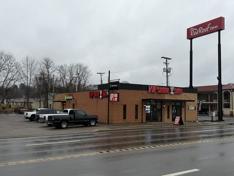 Primary Photo Of 8326-8328 Ohio River Rd, Wheelersburg Freestanding For Sale