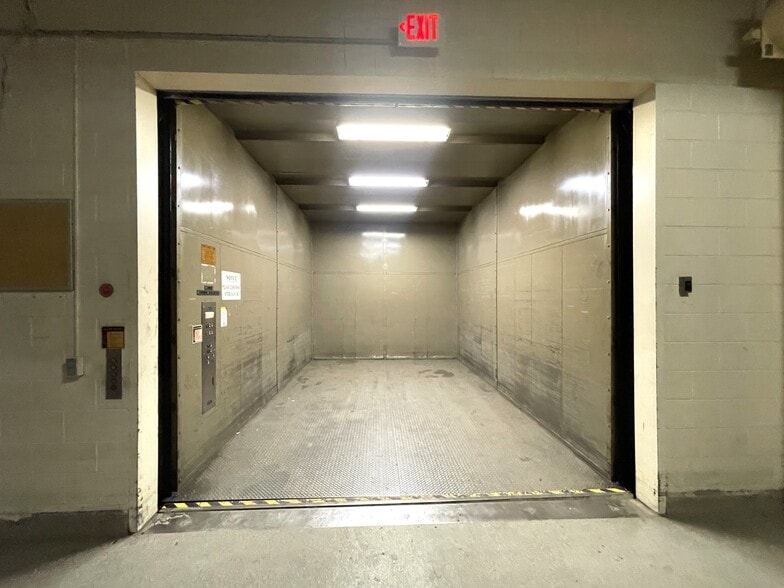 More Photos Of 3800 Wilson Ave, Loveland Manufacturing For Lease
