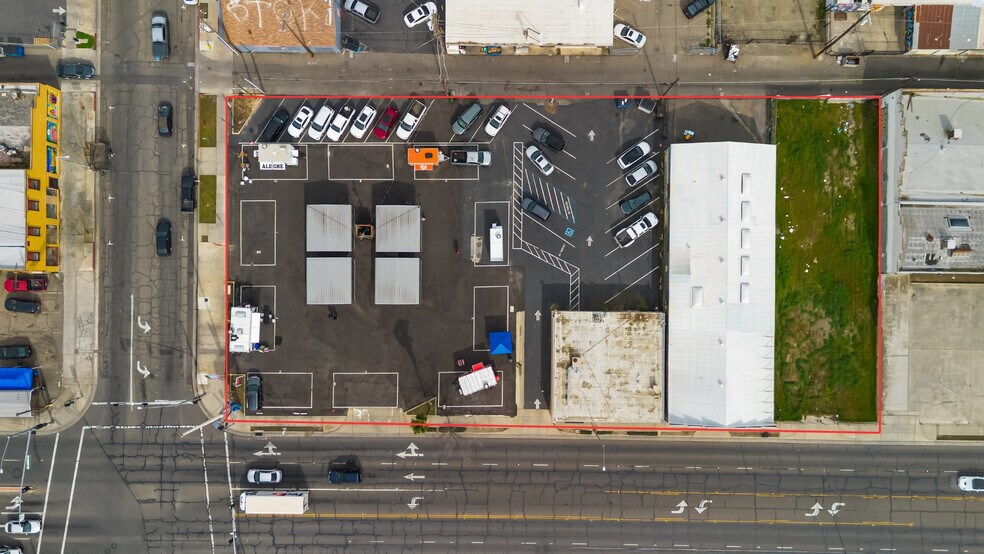 Primary Photo Of 1616 Martin Luther King Jr Way, Merced Land For Sale