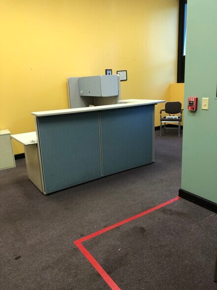 More Photos Of 402 Chandler St, Jamestown Manufacturing For Lease