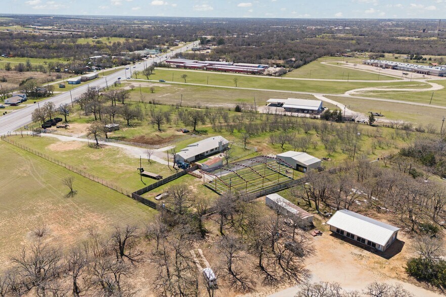 More Photos Of 1641 E Henderson St, Cleburne Land For Sale