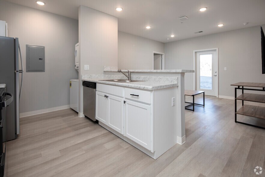 More Photos Of 45 Spectra Dr, Starkville Apartments For Sale