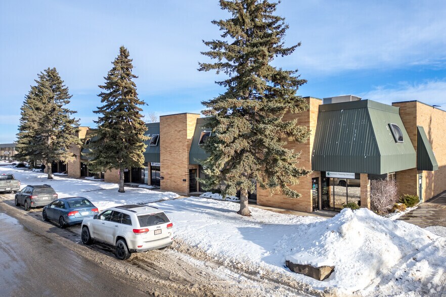 More Photos Of 1915 27th Ave NE, Calgary Warehouse For Lease