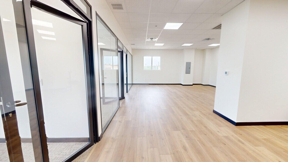 More Photos Of 9025 W State Highway 29, Liberty Hill Office For Sale