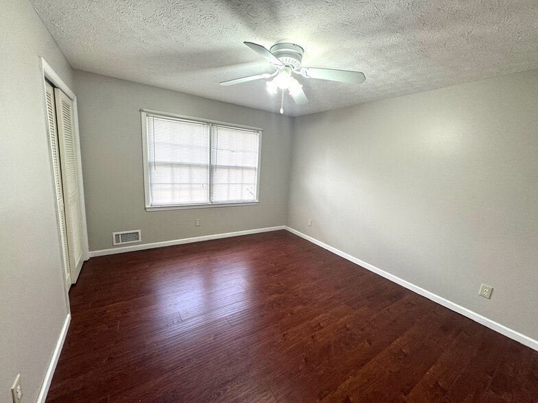 More Photos Of 2662 Thompson Mill Rd, Buford Religious Facility For Sale