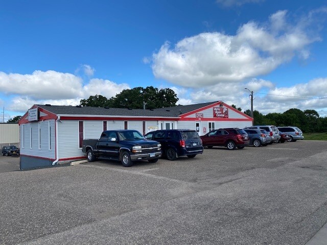 More Photos Of 295-297 37th St NE, Rochester Auto Repair For Sale