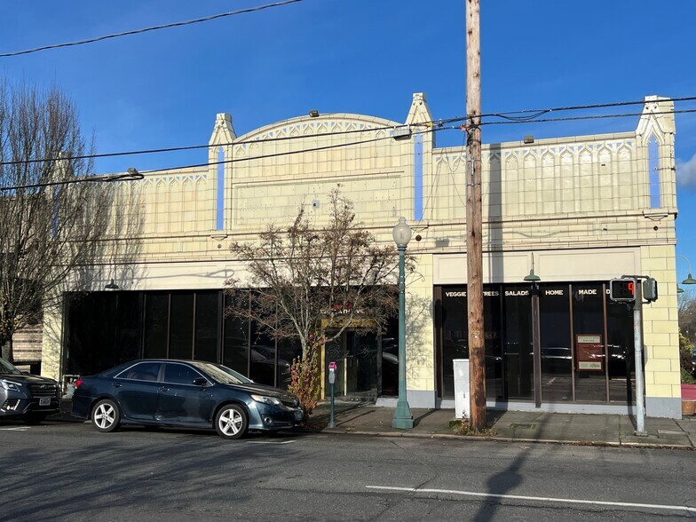More Photos Of 520 4th Ave E, Olympia Restaurant For Sale
