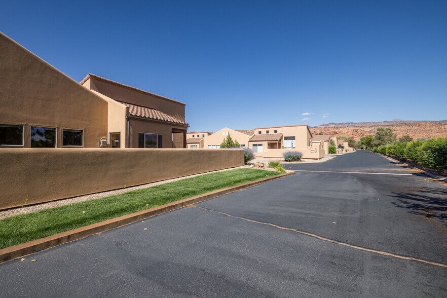 More Photos Of 3686 Spanish Valley Dr, Moab Specialty For Sale