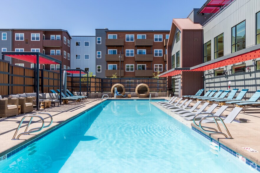 More Photos Of 5845 Arapahoe Ave, Boulder Apartments For Lease