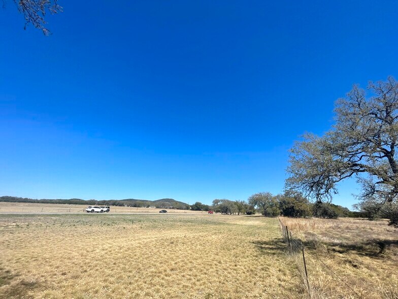 More Photos Of 0000 State Highway 16 S, Pipe Creek Land For Sale