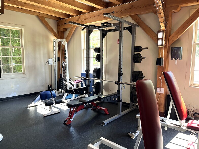 More Photos Of 1306 Wilmington Pike, West Chester Office For Sale