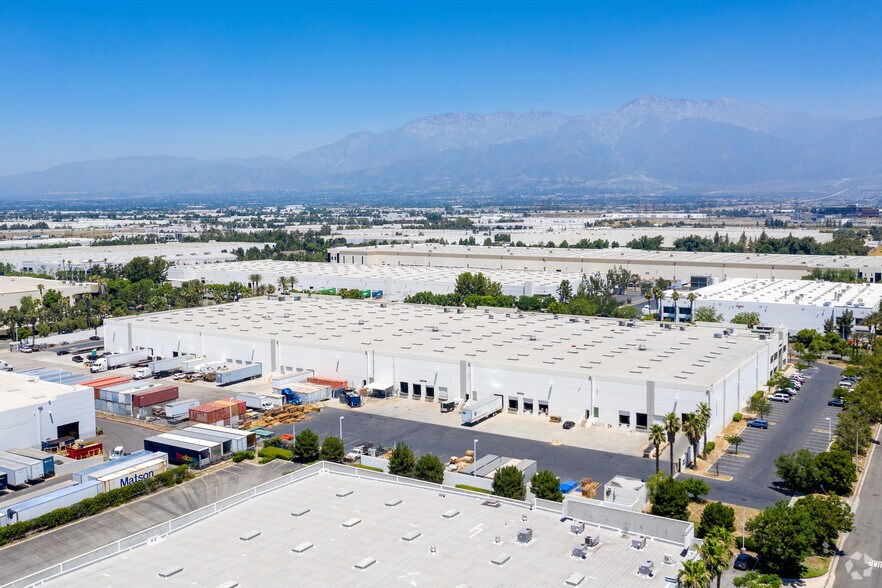 More Photos Of 888 Vintage Ave, Ontario Warehouse For Lease