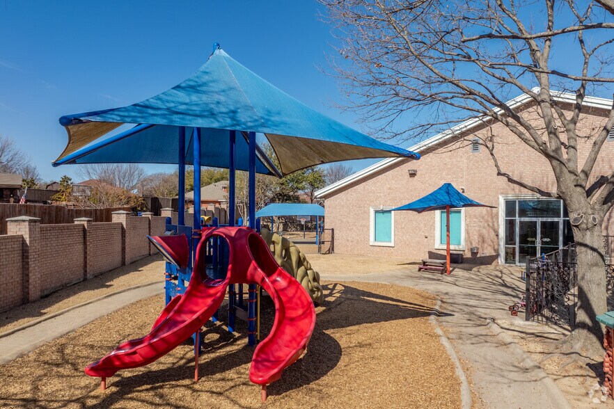 More Photos Of 2101 Firewheel Pky, Garland Daycare Center For Sale
