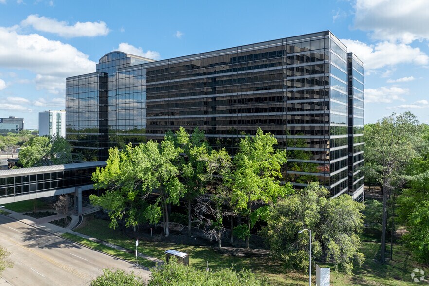 More Photos Of 222 Benmar Dr, Houston Office For Sale