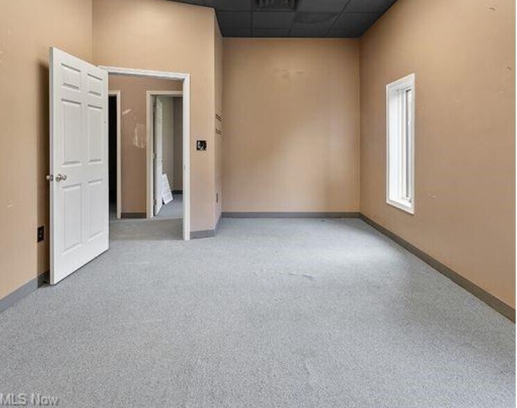 More Photos Of 201 Reed St, Spencer Light Manufacturing For Sale