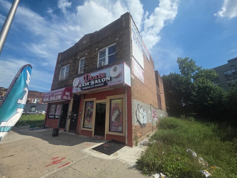 More Photos Of 721 Springfield Ave, Newark Storefront Retail Residential For Sale