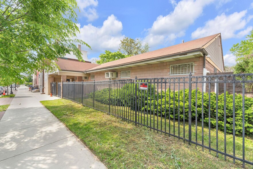 More Photos Of 309 Vine St, Camden Daycare Center For Sale