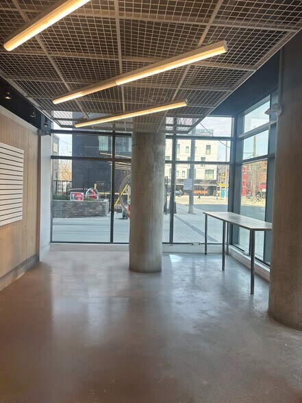 More Photos Of 68 Abell St, Toronto Apartments For Sale