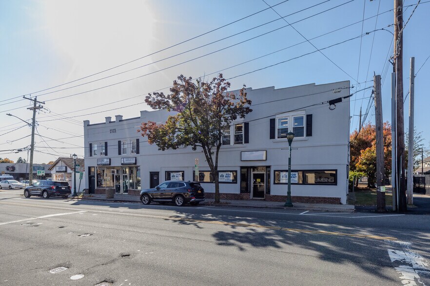 More Photos Of 2-20 Larkfield Rd, East Northport Storefront Retail Office For Sale