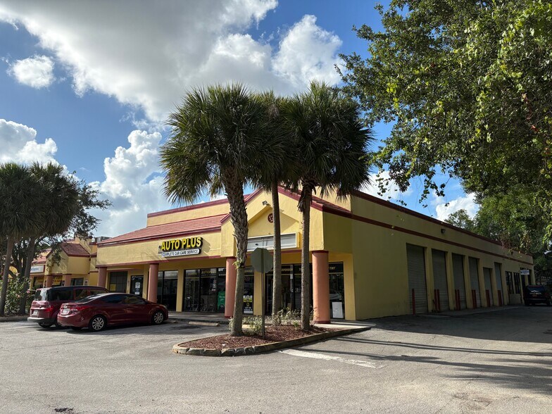 More Photos Of 6480-6520 W Commercial Blvd, Lauderhill Unknown For Lease
