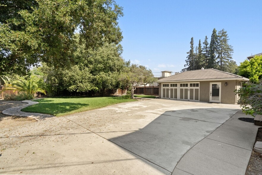 More Photos Of 1650 The Alameda, San Jose Office For Sale