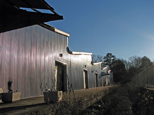 More Photos Of 160 Tracy St, Athens Flex For Lease