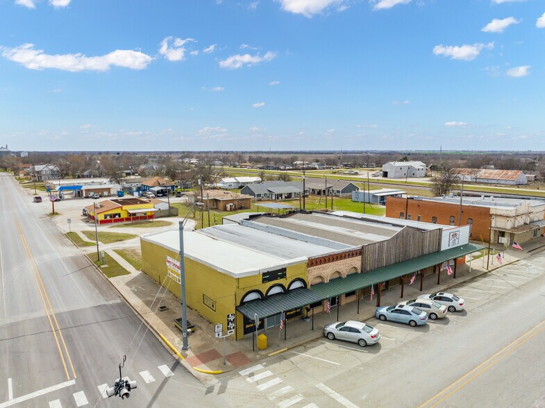 More Photos Of 103 W Main St, Itasca Storefront Retail Office For Sale