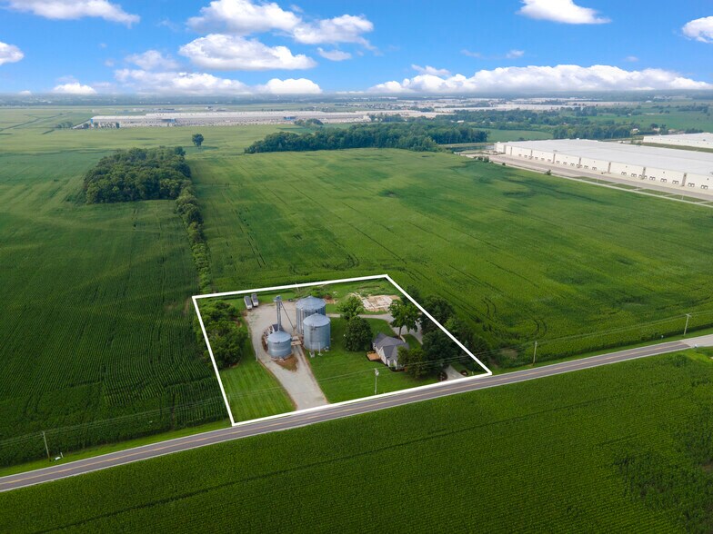 More Photos Of 5189 W 600 N, McCordsville Medical For Sale